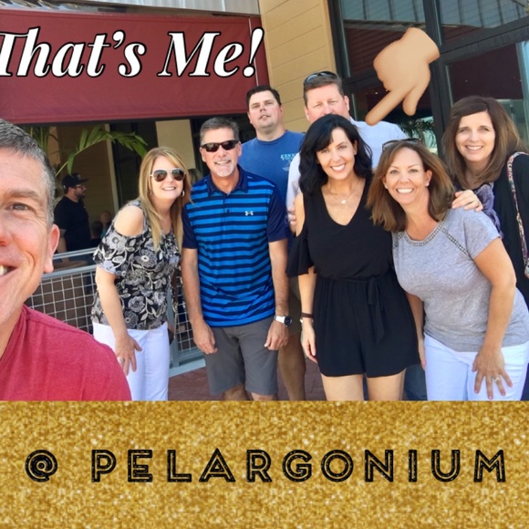 Meet your Posher, Christie - Picture 4 of 7